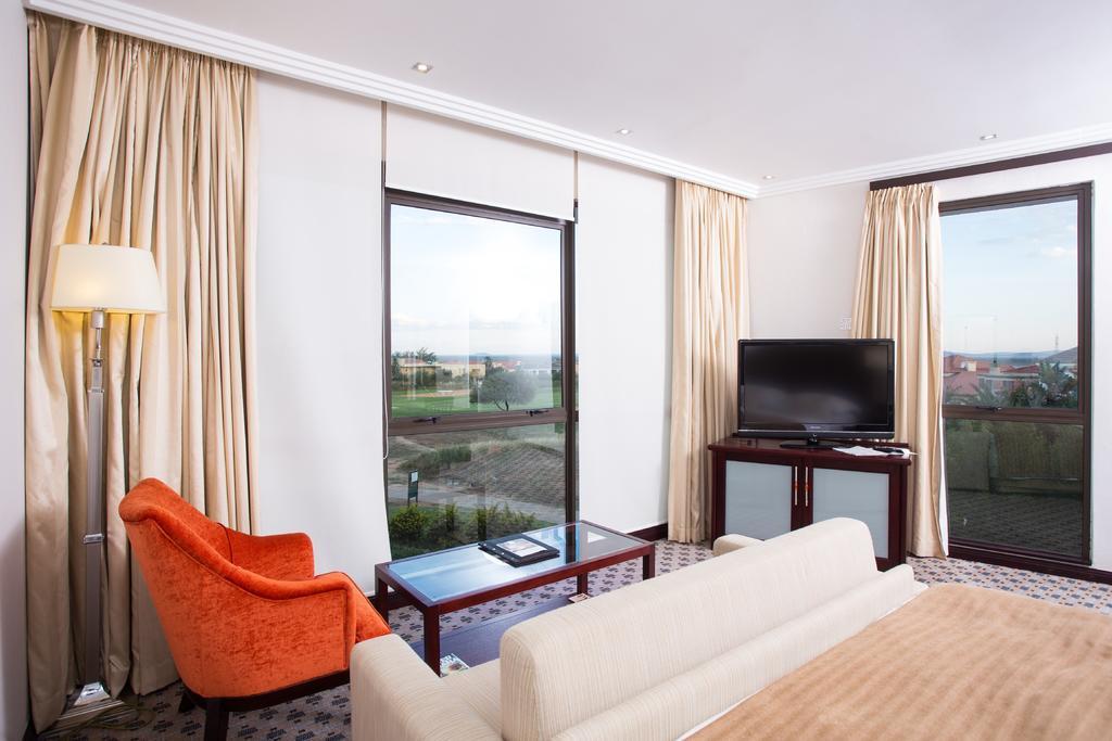 Phakalane Golf Estate Hotel Resort Gaborone Pokoj fotografie